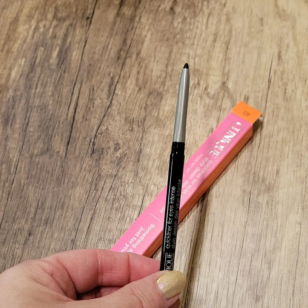 Clinique Quickliner Intense Ebony Black
